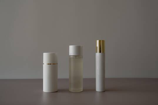 Мініатюри засобів для обличчя від CU SKIN