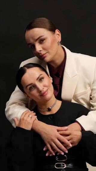 день сестри вже сьогодні 🧡

день про тих, хто поруч, про рідних за кров’ю або обраних серцем. 

про 