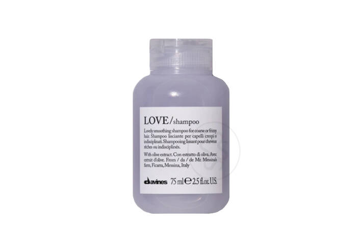 Шампунь для розгладження хвилястого волосся DAVINES Love Smoothing Shampoo 75 мл