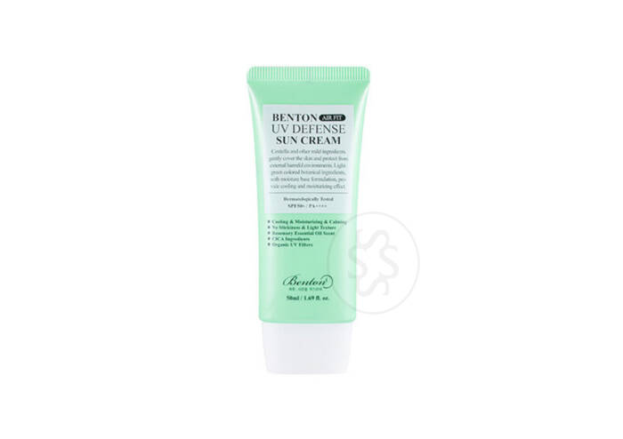 Легкий сонцезахисний крем з центелою BENTON Air Fit UV Defense Sun Cream SPF 50+/PA++++ 50 мл