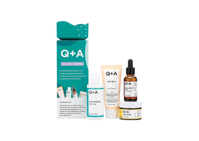 Подарунковий набір з бестселерами Q+A Holiday Heroes Gift Set