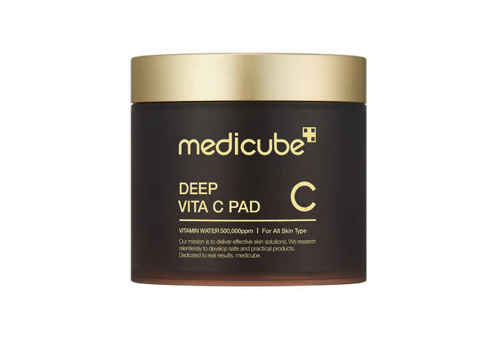 Осветляющие восстановительные пэды с витамином C MEDICUBE Deep Vita C Pad 70 шт