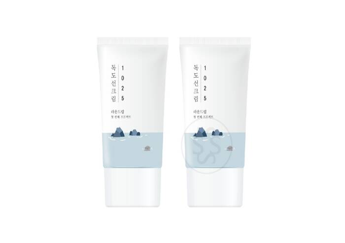Набір сонцезахисних кремів з морською водою ROUND LAB 1025 Dokdo Sunscreen 2 шт