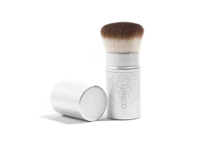 Висувний пензлик-кабукі UNICO Kabuki Brush
