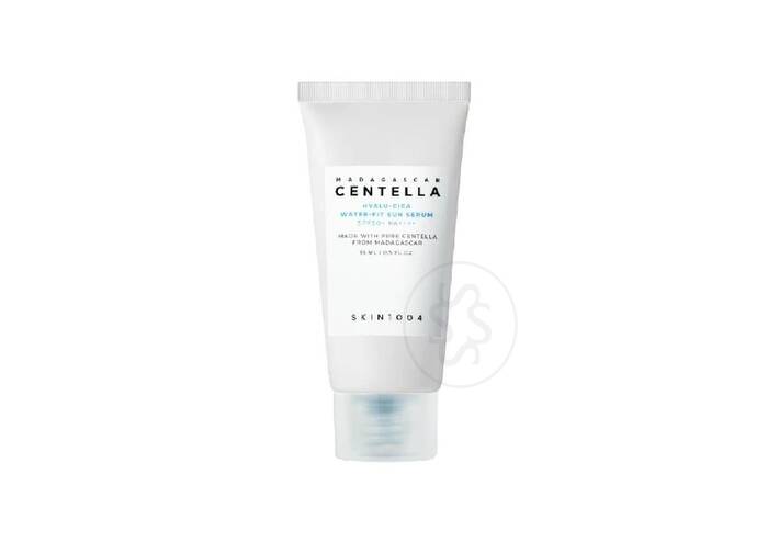 Легка сонцезахисна крем-сироватка для обличчя SKIN1004 Madagascar Centella Hyalu-Cica Water-Fit Sun Serum SPF50+ PA++++ 15 мл