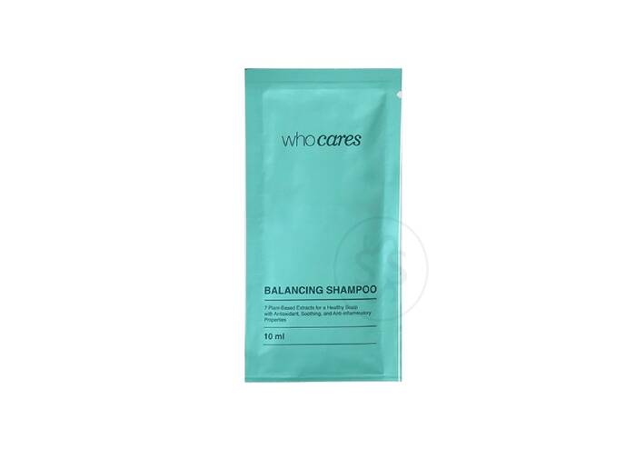 Шампунь безсульфатний WHOCARES Balancing Shampoo 10 мл