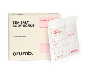 Сольовий скраб для тіла з AHA-кислотами CRUMB Cherry & Santal 5 саше х 60 г