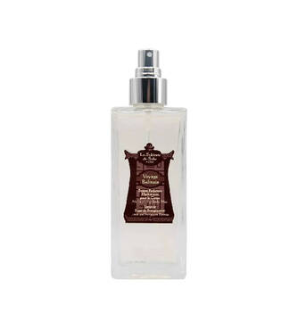 Увлажняющий спрей для тела с ароматом лотоса и франжипани LA SULTANE DE SABA Body Mist Moisturizing Lotus and Frangipani Flower 200 мл - Фото №1