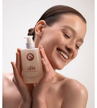 Заспокійливий гель для миття тіла та рук ALIS Soothing Body & Hand Wash Gel 310 мл - Фото №3