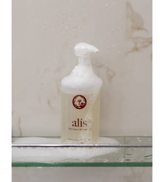 Заспокійливий гель для миття тіла та рук ALIS Soothing Body & Hand Wash Gel 310 мл - Фото №4