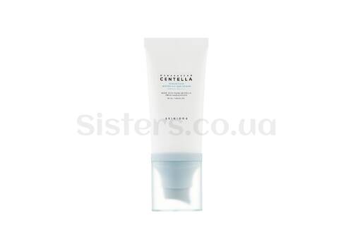 Легкая солнцезащитная крем-сыворотка для лица SKIN1004 Madagascar Centella Hyalu-Cica Water-Fit Sun Serum 50 мл - Фото
